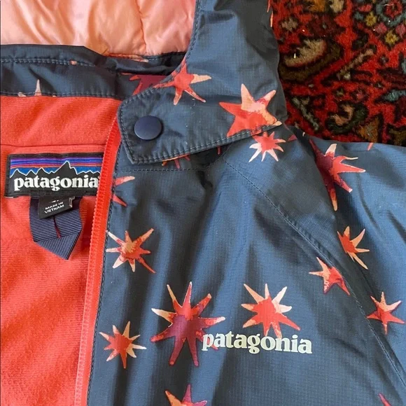 Patagonia Kids' Starry Puffer Removable Hood - Picture 4 of 6